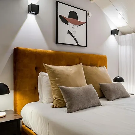 Olivia 1895 Apartman *