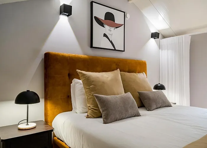 Olivia 1895 Apartman *