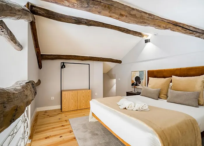 Olivia 1895 Apartman *